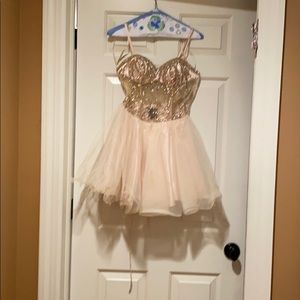 Teenage girls dress